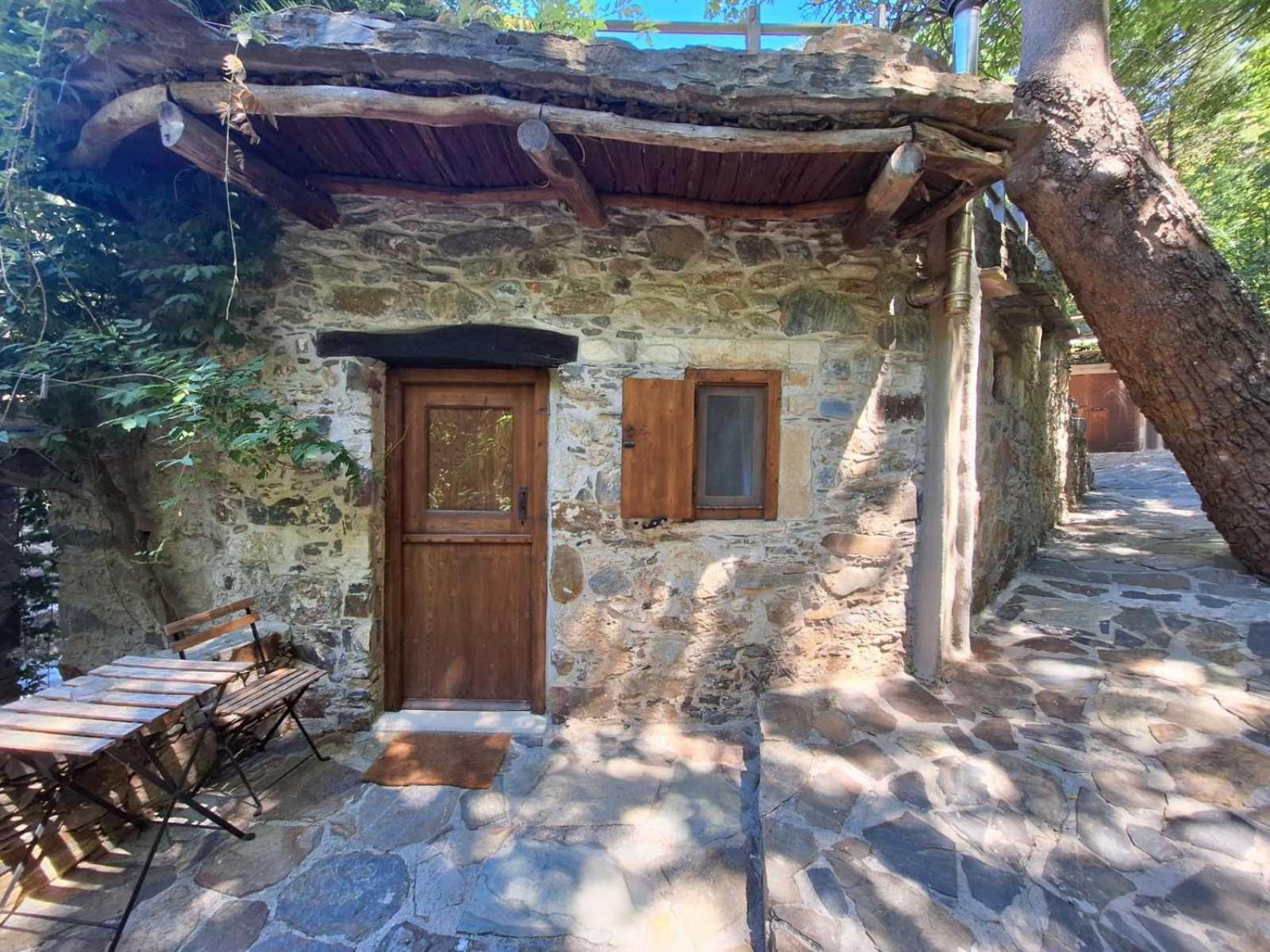 Μilia Mountain Retreat Hotel Vlatos Exterior photo